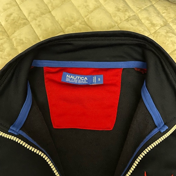 Men’s Nautica Zippered Jacket - Picture 2 of 3